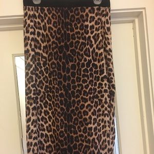 Leopard pencil skirt